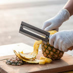 Multipurpose stainless steel peeler suitable for peeling potatoes and carrots