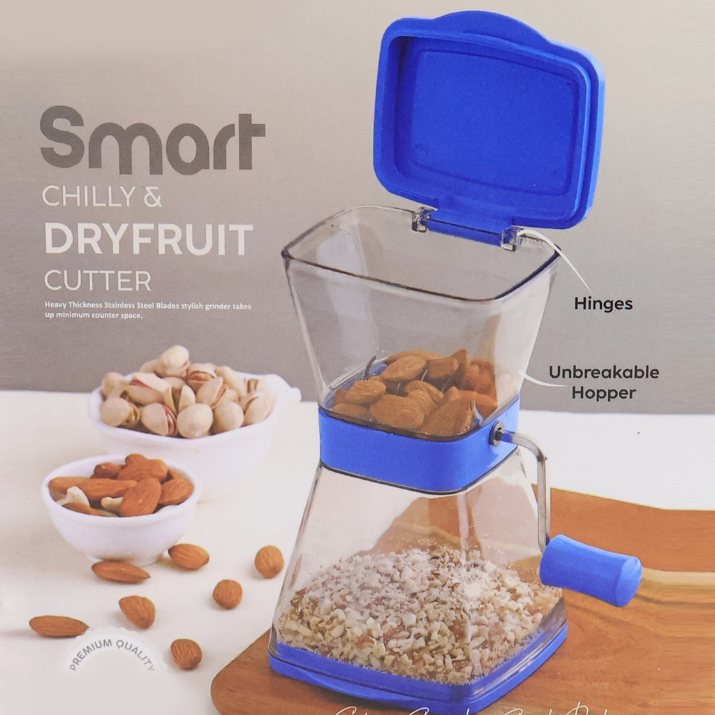 Compact manual vegetable cutter handy for kitchen use