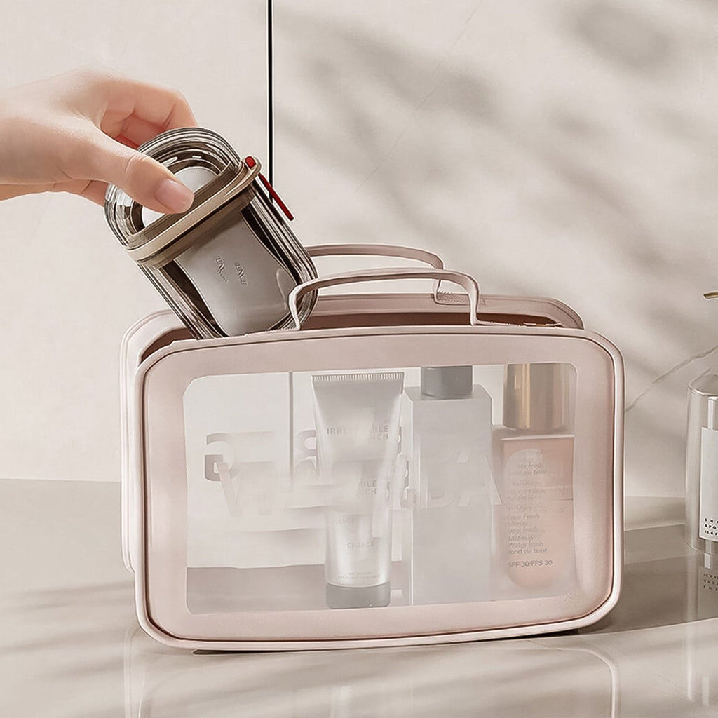 Lightweight portable soap holder in white, ideal for gym bags and travel.