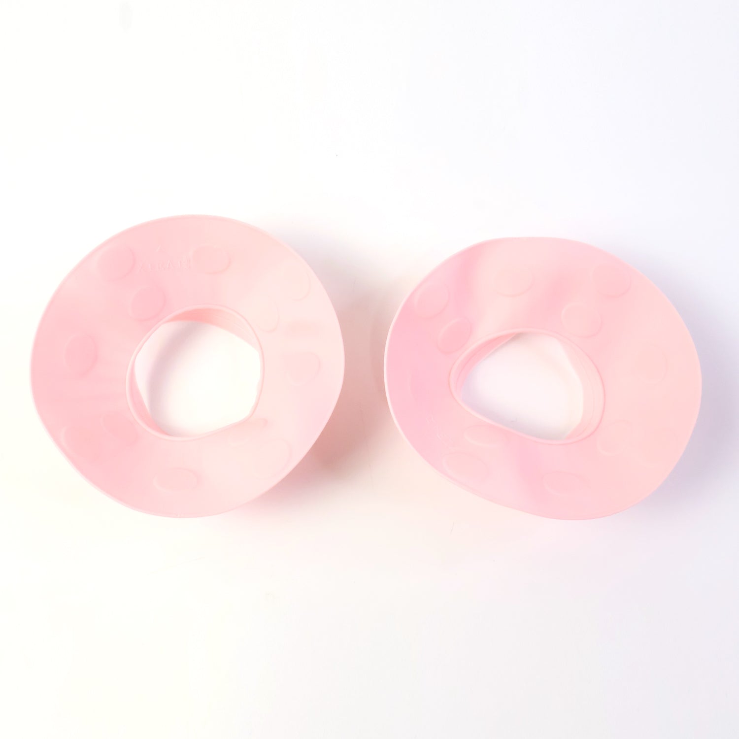 Washing wrist water guards for dry sleeves