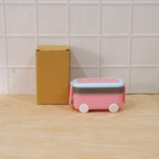 Size and style guide for kids car-shaped lunch box