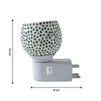 Star pattern night lamp projecting beautiful decorative light effects on wall