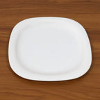 Square dinner plate presenting elegant and practical tableware
