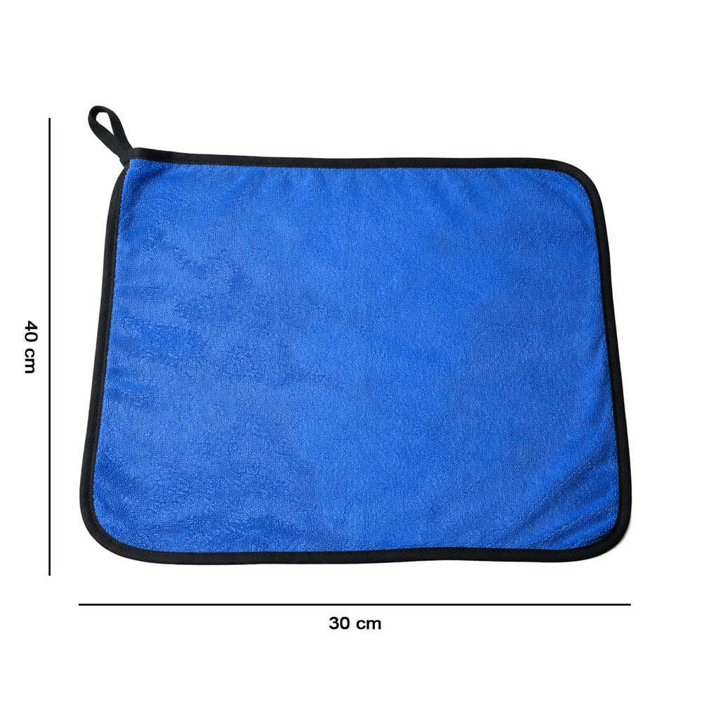 Comparison shot of microfiber cleaning cloth next to other cleaning towels