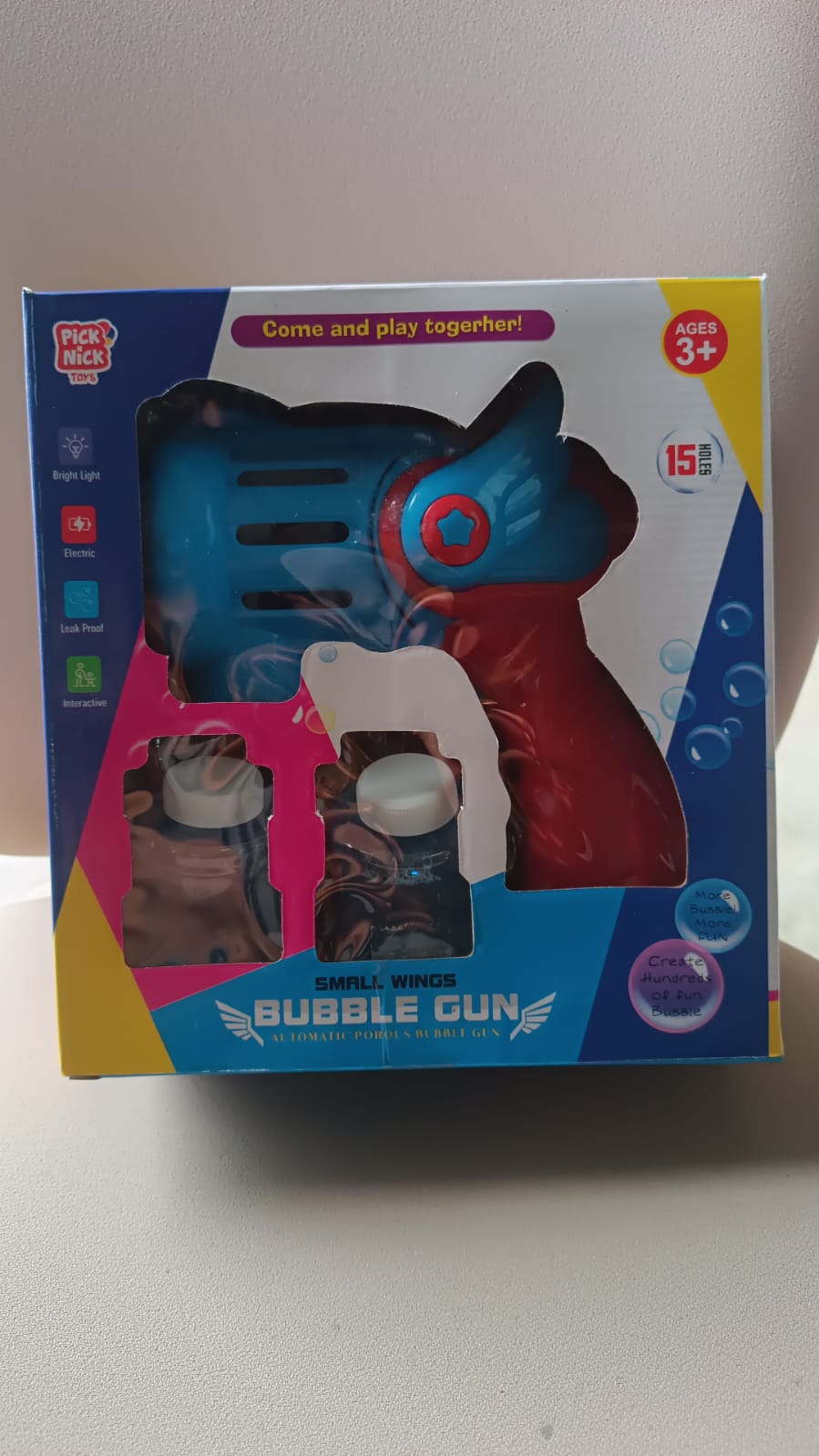 Rechargeable bubble gun toy kit including bubble solution and charger