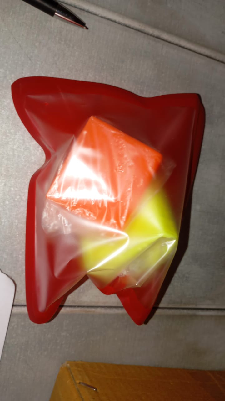 Close-up view of anti-slip base on mobile phone stand