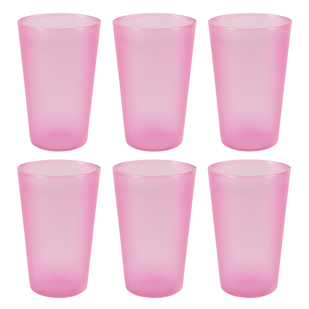 Close-up of the durable plastic material used in the plastic glass set.