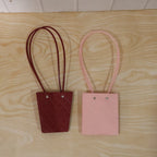 Bag style suited for wedding or celebration gifting