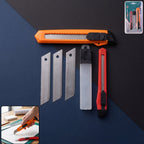 Professional utility knife cutter set with extra snap off blades (1 set)