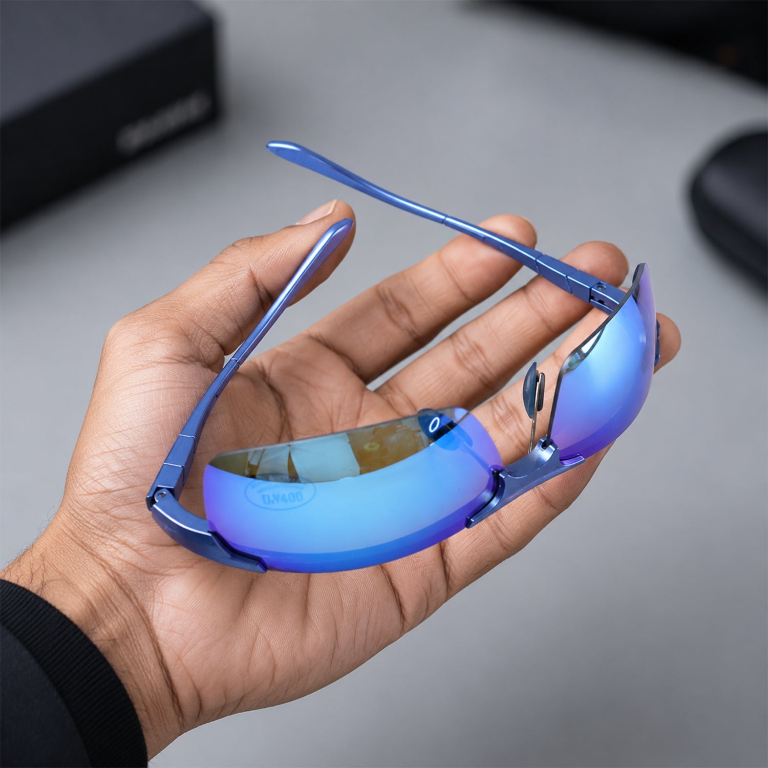 UV400 Sunglasses – Anti-Glare & Lightweight Eye Protection (Mix Design)