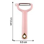 Size comparison of vegetable and fruit peeler highlighting ergonomic design