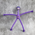 Flexible giraffe desk toy and fidget for kids