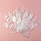 Disposable clear gloves suitable for cleaning and food tasks