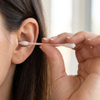 Washable ear swab kit with storage case for hygienic cleaning