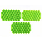 Flexible honeycomb ice tray set for chilled drinks and cocktails
