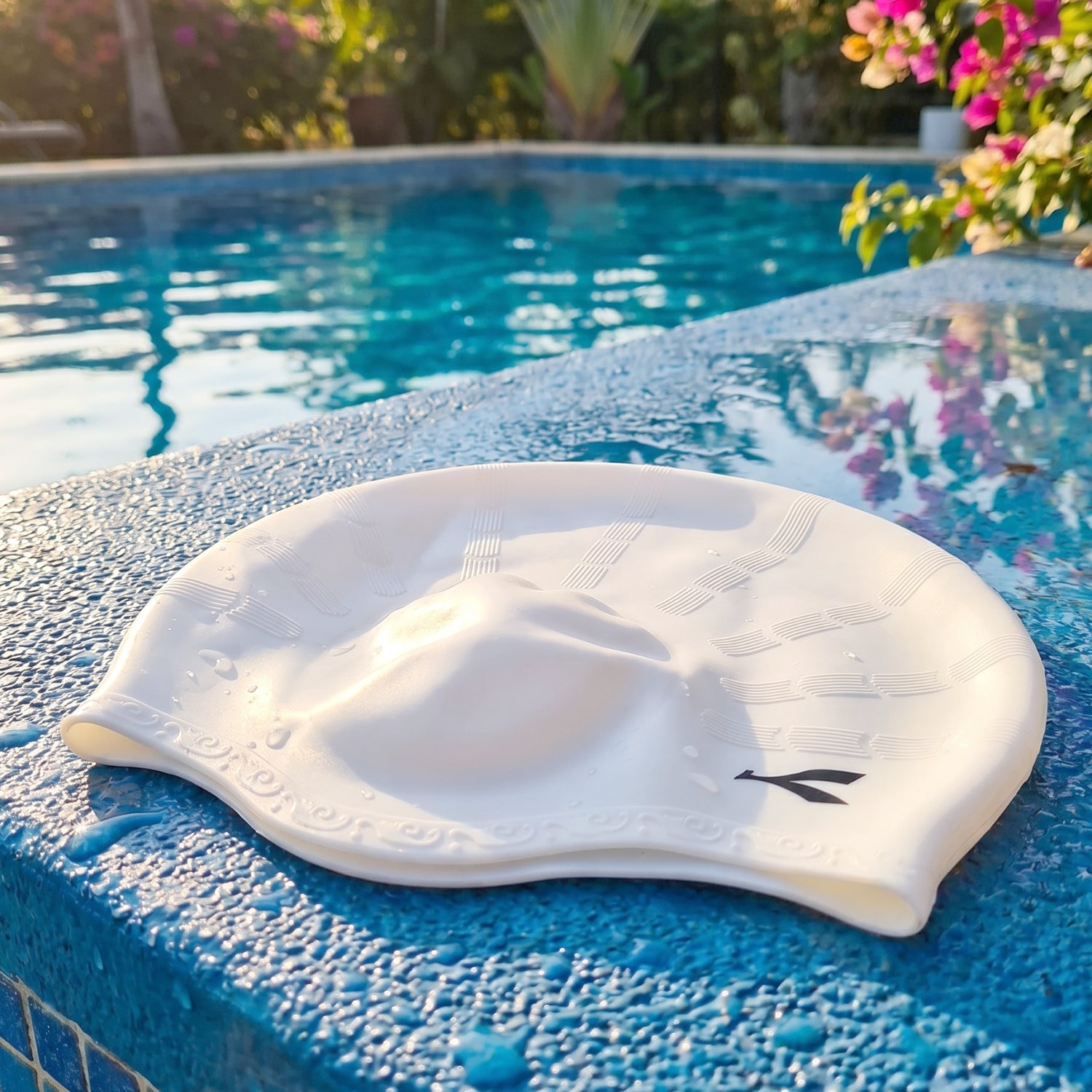 Durable waterproof silicone swim cap protecting hair