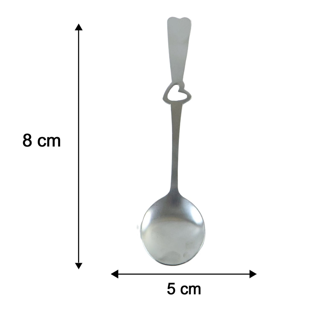 Compact portable cutlery kit with pouch for picnics and travel