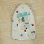 Reusable steaming mitt with hand protection for laundry