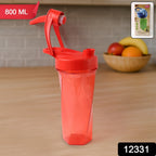 Manual shaker bottle designed for gym and workout nutrition