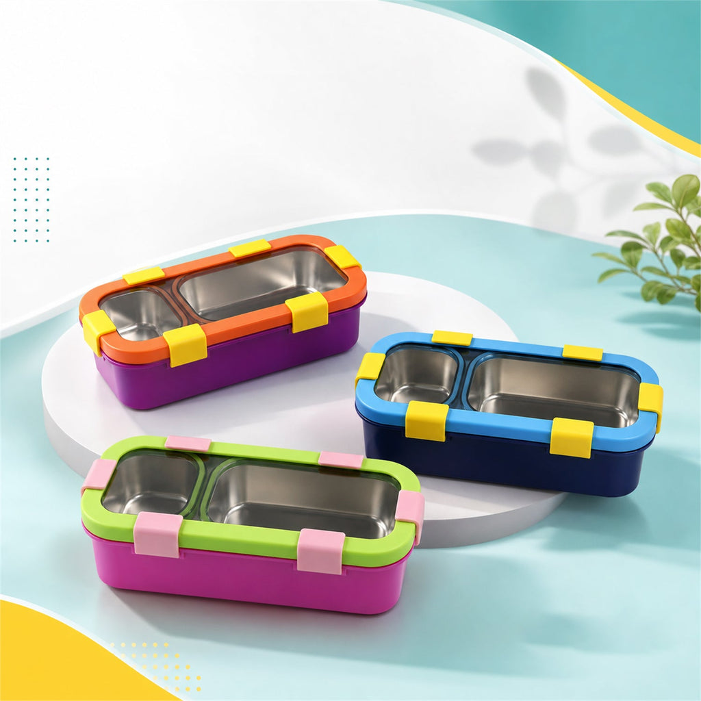 Easy-open latch system on stainless steel lunch container