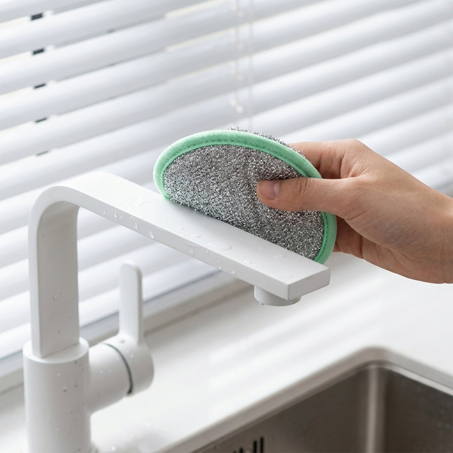 Kitchen Cleaning Set – 6-in-1 Stainless Steel Scrubber