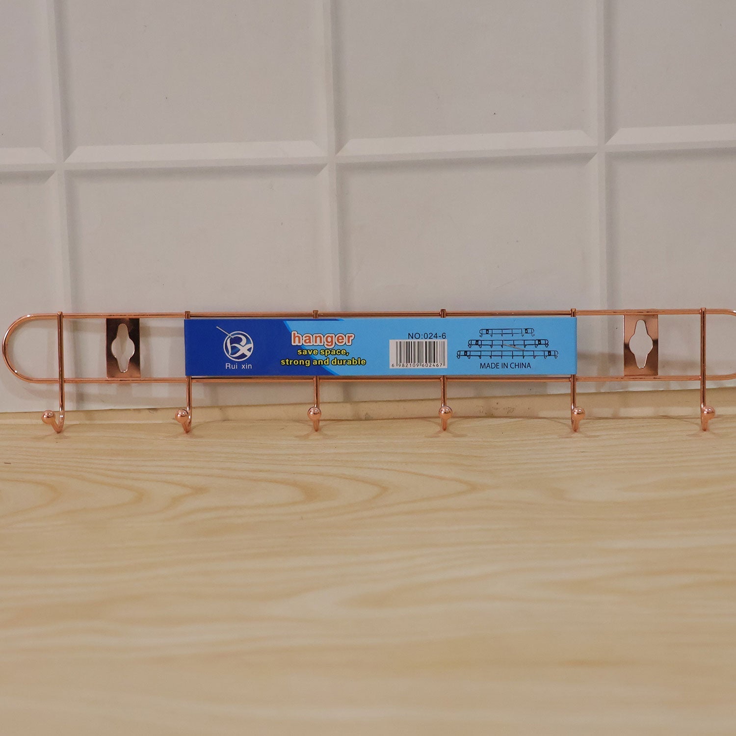 Box packaging of rose gold hook rack